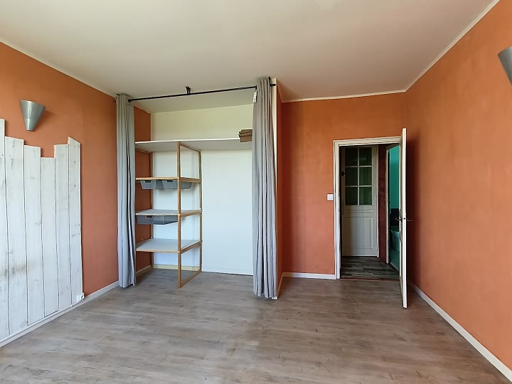 4 bed stone house for sale near Gentray