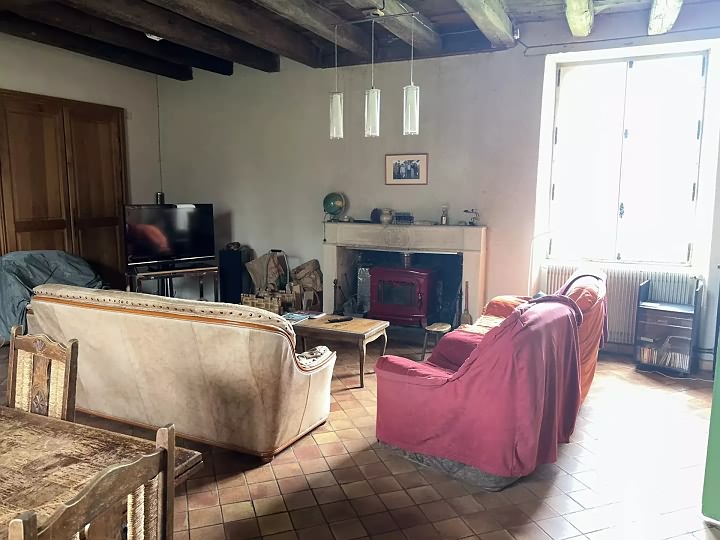 6 bed stone house for sale near Chez Vécant
