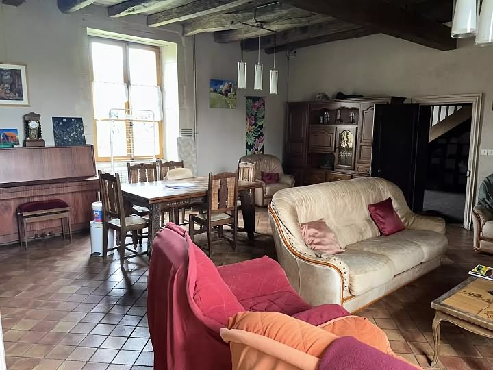 6 bed stone house for sale near Chez Vécant