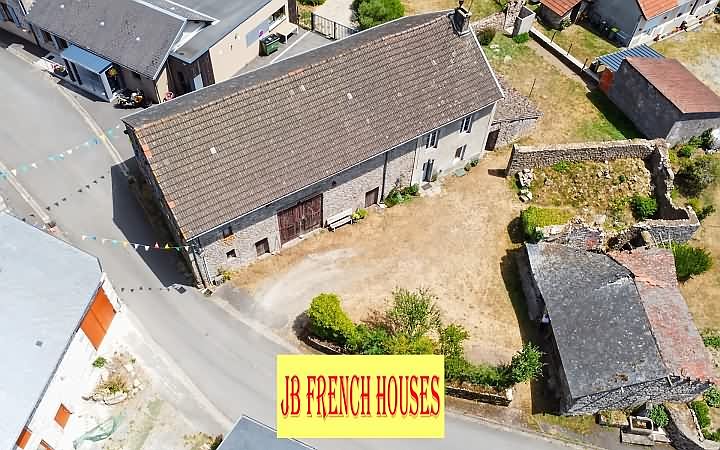 2 bed stone house for sale near Bujalenas