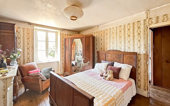 2 bed stone house for sale near Bujalenas