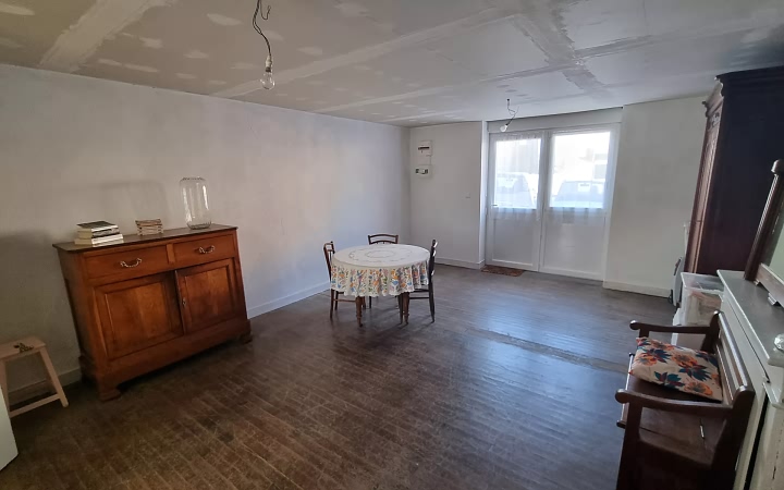 2 bed stone house for sale near Glénic