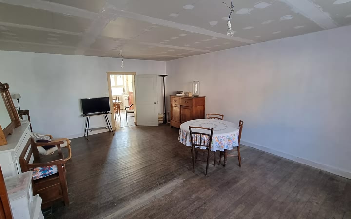 2 bed stone house for sale near Glénic