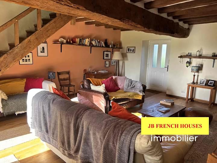 3 bed stone house for sale near Noth
