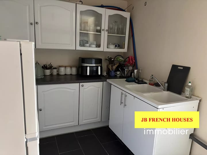 3 bed stone house for sale near Noth