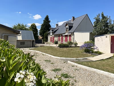4 bed stone house for sale near Perrou