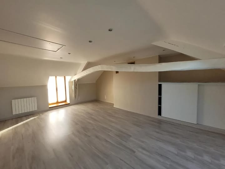 4 bed stone house for sale near Perrou