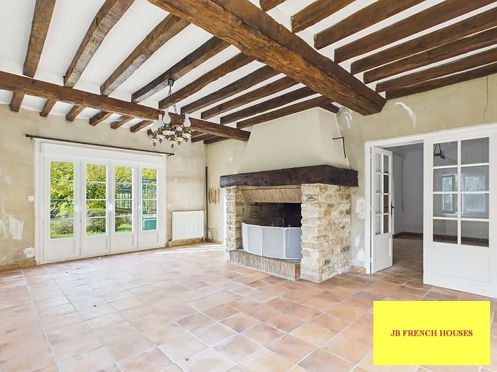 3 bed stone house for sale near Nécy
