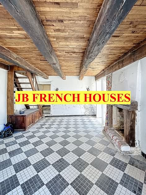 2 bed stone house for sale near Colomel