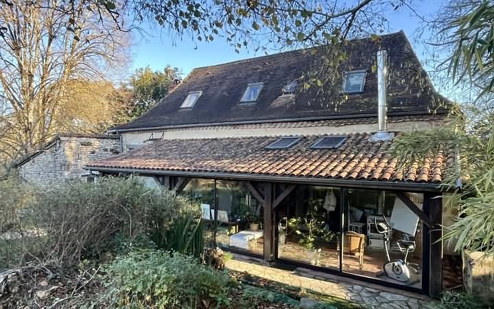 5 bed stone house for sale near Aubas