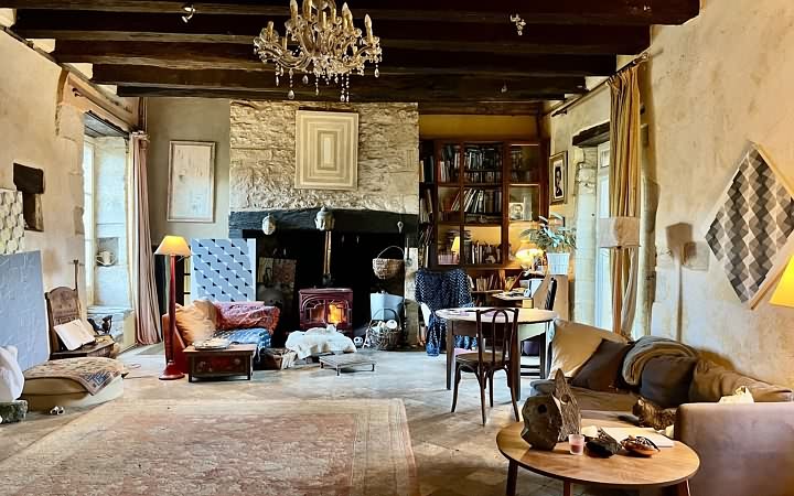 5 bed stone house for sale near Aubas