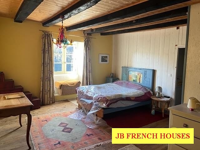 2 bed stone house for sale near Affieux