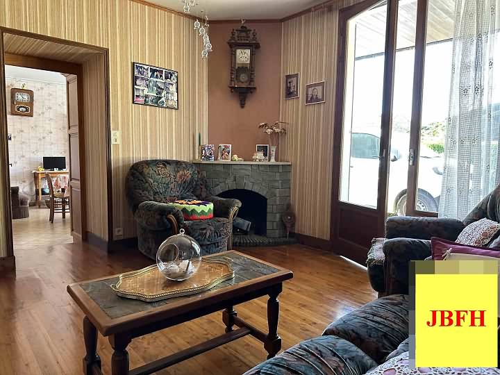 3 bed house for sale near Ardilleux