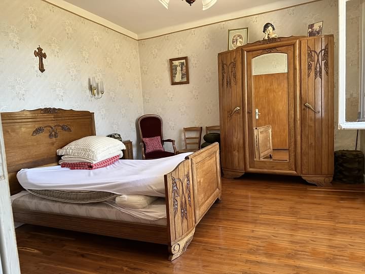 3 bed house for sale near Ardilleux