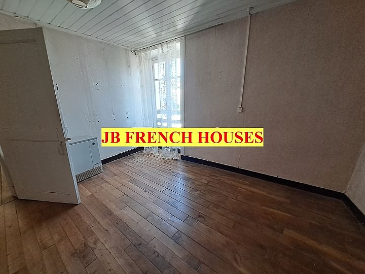 3 bed stone house for sale near Loutehel