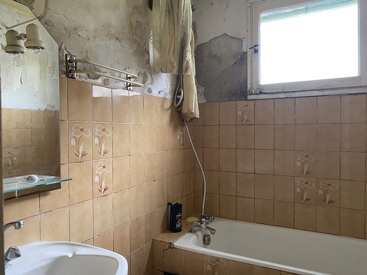 3 bed stone house for sale near Grand Bueix