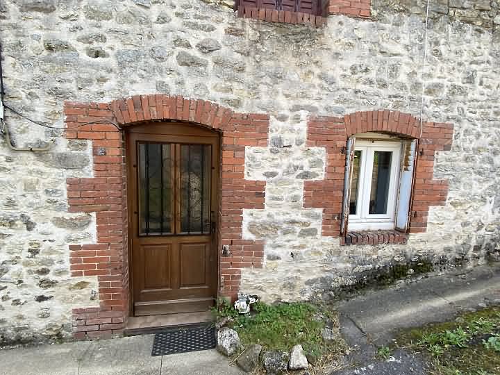 2 bed stone house for sale near Bujaleuf