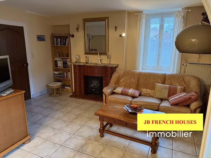 3 bed stone house for sale near Glénic