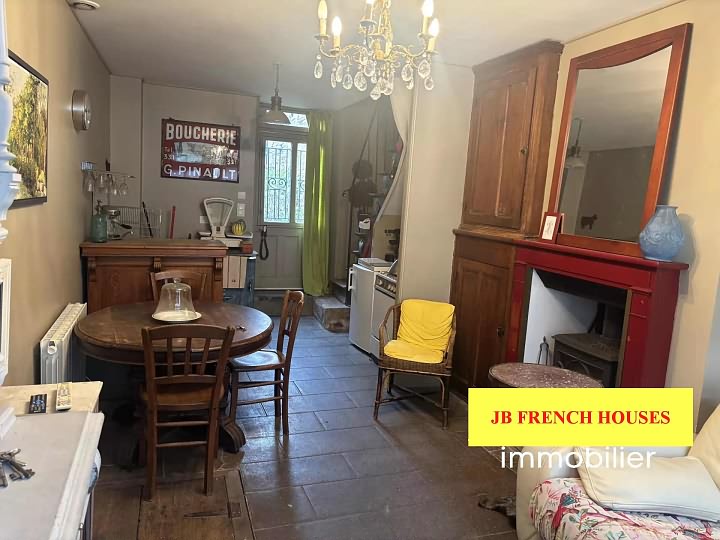 2 bed stone house for sale near Noth