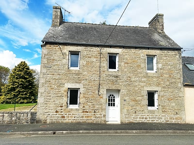2 bed stone house for sale near Lanvellec