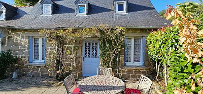 3 bed stone house for sale near Perret