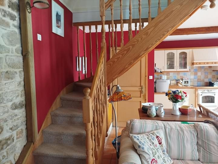 3 bed stone house for sale near Perret