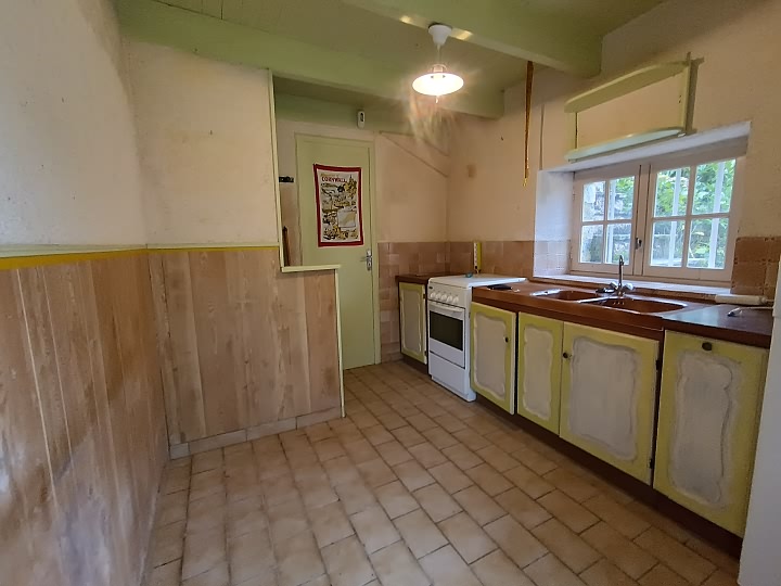 3 bed stone house for sale near Perret
