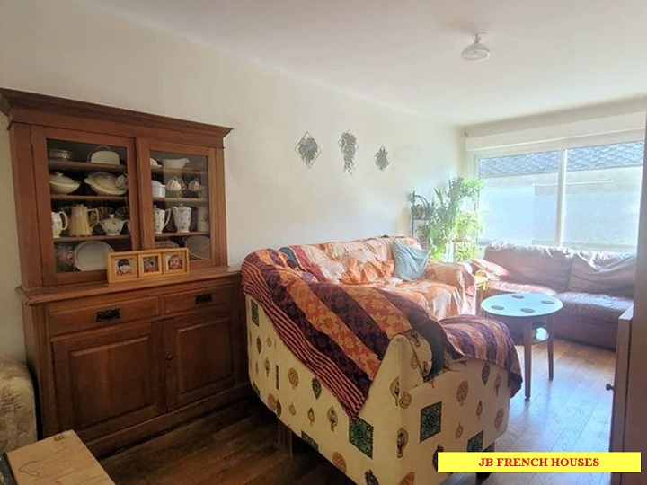 5 bed stone house for sale near Bion