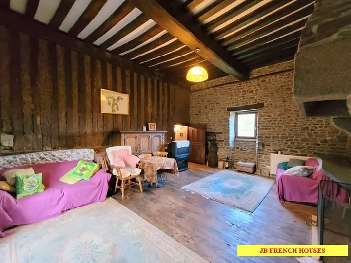 4 bed stone house for sale near Bion