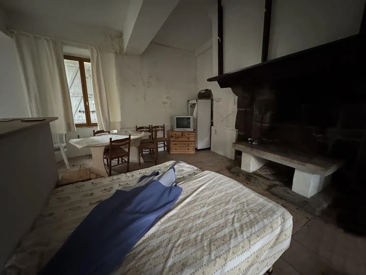 6 bed stone house for sale near Clairet