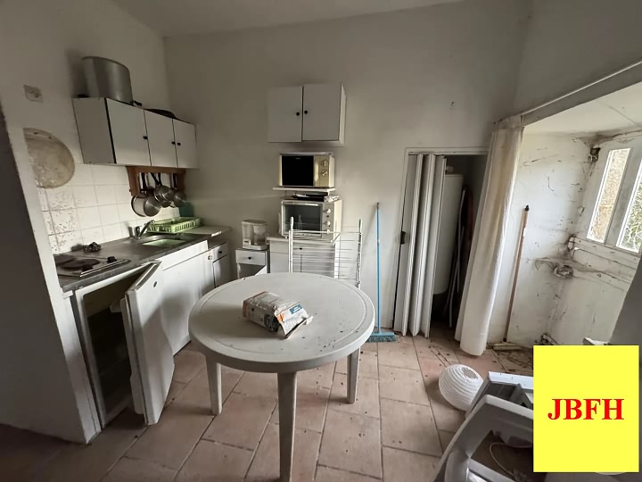 6 bed stone house for sale near Clairet