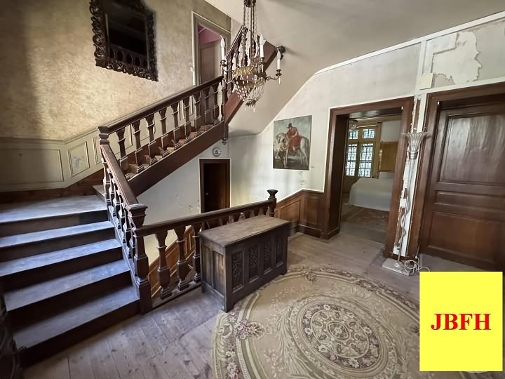 7 bed stone house for sale near Clairet