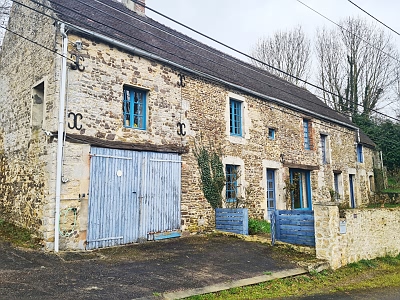 4 bed stone house for sale near Nécy