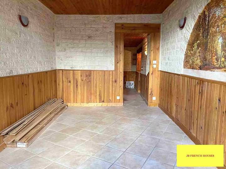 Stone house for sale near Aizet