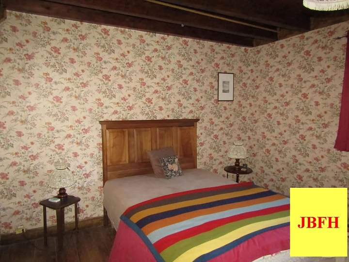 3 bed stone house for sale near Ardilleux