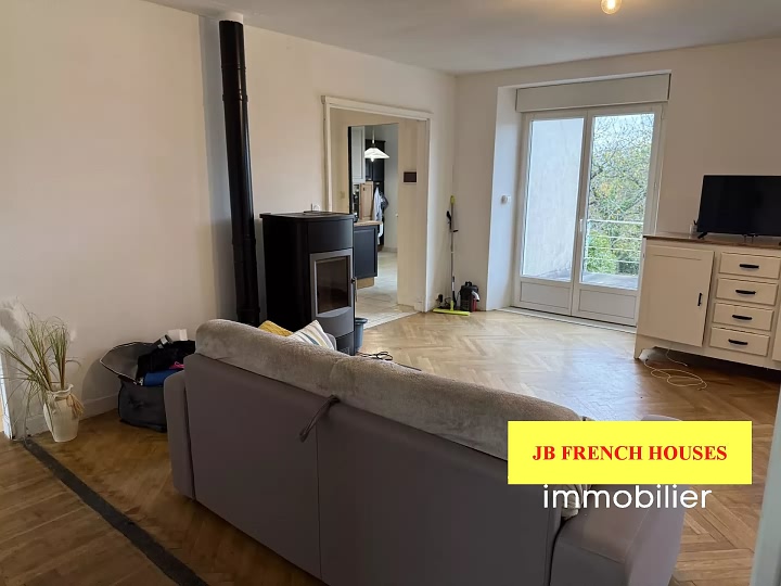 4 bed stone house for sale near Glénic