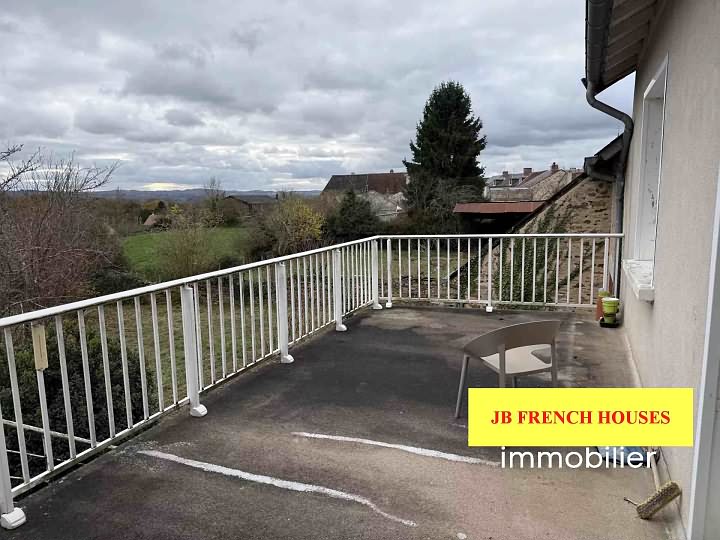 4 bed stone house for sale near Glénic