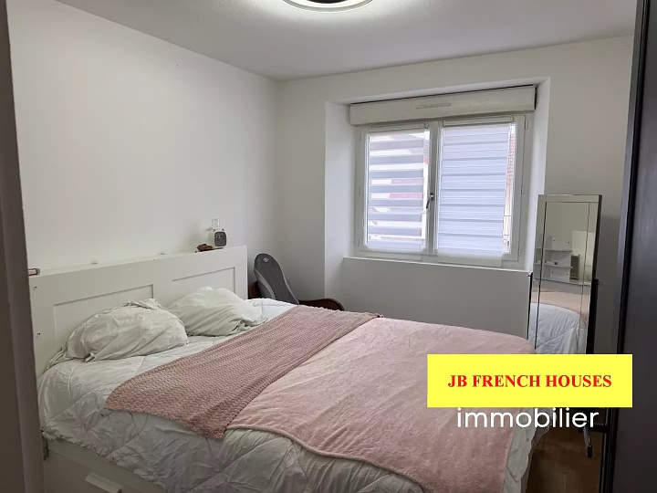 4 bed stone house for sale near Glénic