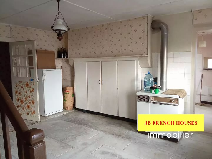 4 bed stone house for sale near Glénic