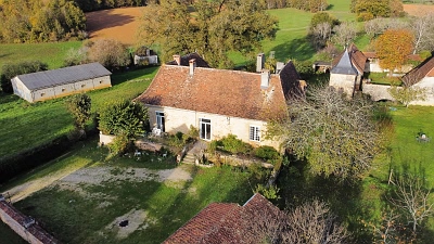 Stone cottage de 7 chambres à vendre près de Dussac