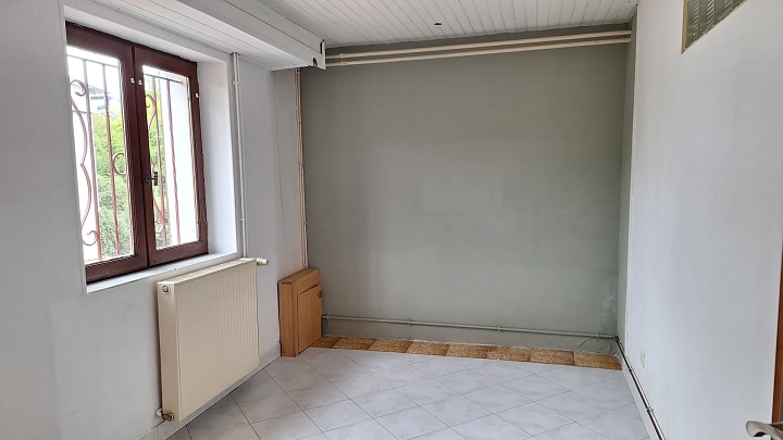 4 bed stone house for sale near Goulat