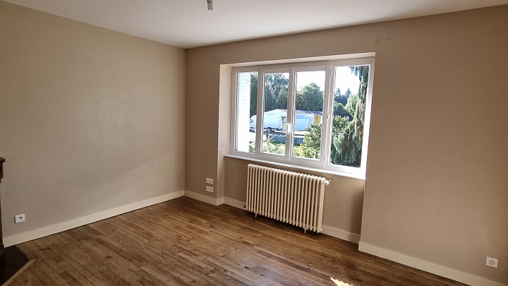 4 bed stone house for sale near Goulat