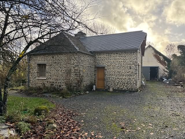 2 bed stone house for sale near Burcy