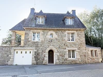 3 bed stone house for sale near Mohon