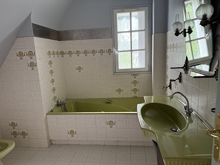 3 bed stone house for sale near Mohon