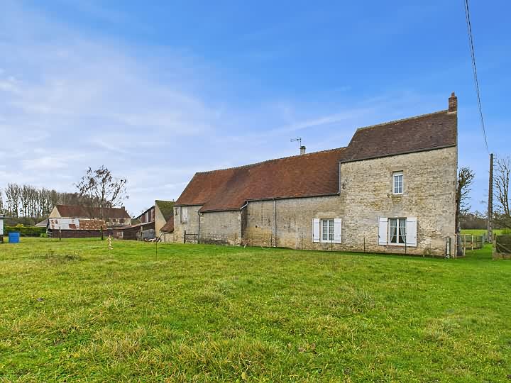 1 bed stone farmhouse for sale near Nécy
