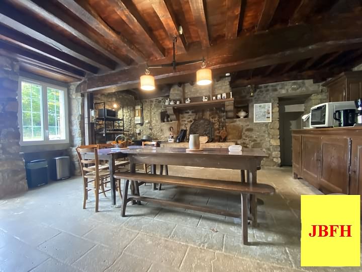 3 bed stone house for sale near Perrou