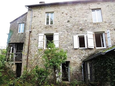 4 bed stone house for sale near Affieux