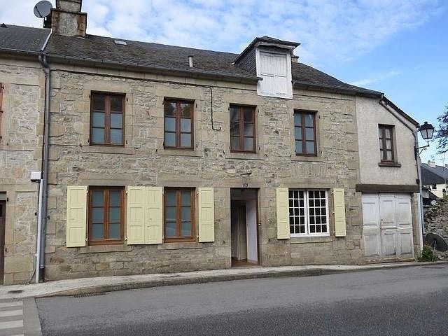 4 bed stone house for sale near Affieux