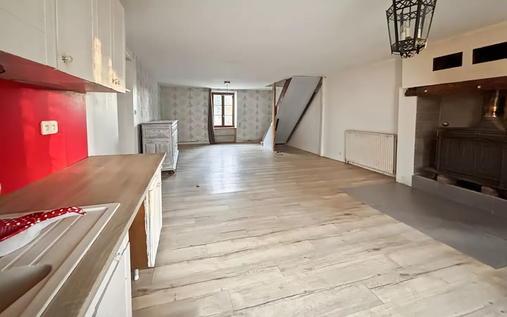 4 bed stone house for sale near Bujalenas